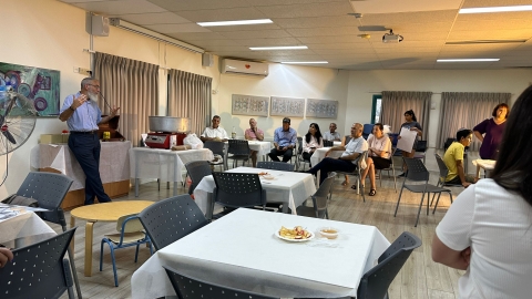 הרמת כוסית לכבוד ראש השנה עם ילדי יחד 2023 (11).jpeg